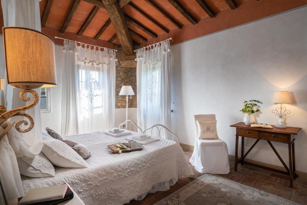 Vila La Mandriola Lajatico Pokoj fotografie